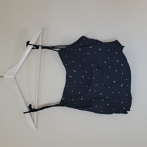 CLOSET CLEAROUT $10 | Brandy Melville | Dena palm tree tie tank top | One size - Picture 6 of 9